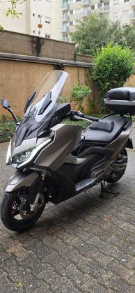 KYMCO AK 550i 